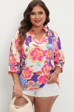 Load image into Gallery viewer, Rose Red Floral Print Split Neck Short Puff Sleeve Plus Blouse
