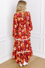 Load image into Gallery viewer, Orange Floral Print Lace Trim Patched V Neck Maxi Dress
