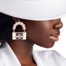 Load image into Gallery viewer, Gold Designer Bee Handbag Studs
