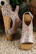 Load image into Gallery viewer, Brown Vintage Floral Leather Rivet Hollowed Platform Sandals
