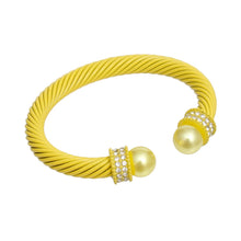 Load image into Gallery viewer, Bracelet Yellow Thick Cable Classic Pearl Bangle
