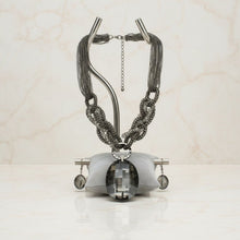 Load image into Gallery viewer, Pendant Black Oval Crystal Hematite Chain Necklace
