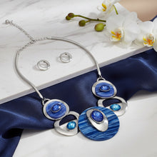 Load image into Gallery viewer, Blue Swirl Circular Set
