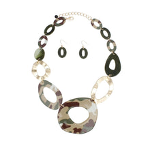 Load image into Gallery viewer, Link Collar Warrior Chic Camouflage Necklace
