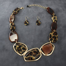 Load image into Gallery viewer, Collar Wild Marbled Leopard Artful Necklace Women
