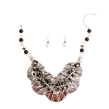Load image into Gallery viewer, Zebra Print Shell Disc Beaded Necklace
