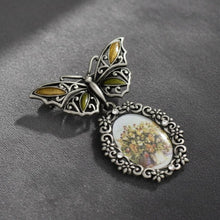 Load image into Gallery viewer, Brooch Antique Butterfly Oval Picture Frame Pin
