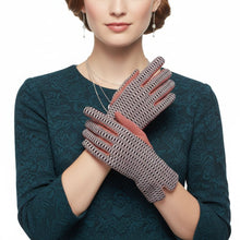 Load image into Gallery viewer, Pink Mauve Cross Wavy Touchscreen Winter Gloves
