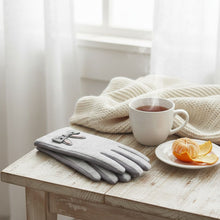 Load image into Gallery viewer, Gray Woolen Cute Rabbit Touchscreen Winter Gloves
