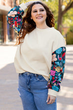 Load image into Gallery viewer, White Floral Patchwork Sleeve Textured Plus Size Pullover Top
