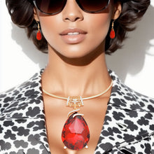 Load image into Gallery viewer, Choker Red Teardrop Pendant Gold Set for Women
