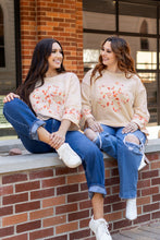 Load image into Gallery viewer, Beige Flower Patch Graphic Exposed Seam Wide Sleeve Top
