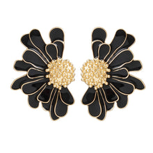 Load image into Gallery viewer, Studs Black Half Daisy Flower Earrings for Women
