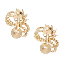Load image into Gallery viewer, Clip On High End Gold Ribbon Cream Pearl Earrings
