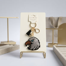 Load image into Gallery viewer, USA Patriotic Eagle Padded Keychain Bag Clip
