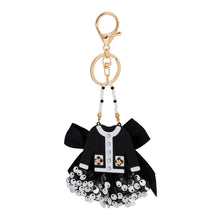 Load image into Gallery viewer, Keychain Luxe Camellia Couture Black Sweater Clip
