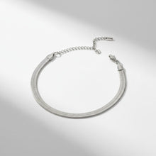Load image into Gallery viewer, Mens 5.5mm Stainless Steel Herringbone Chain Bracelet
