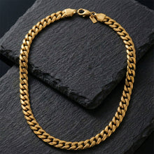 Load image into Gallery viewer, Mens 20in 8mm Gold 18K Stainless Steel Miami Chain
