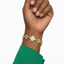 Load image into Gallery viewer, Chain Gold Quatrefoil Clover Link CZ Bracelet
