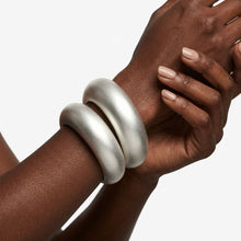 Load image into Gallery viewer, Bangle Matte Silver Metal Sculpted Sleek Bracelet
