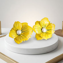 Load image into Gallery viewer, Yellow Oversize Stud Painted Petal Flower Earrings
