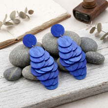 Load image into Gallery viewer, Dangle Blue Shell Disc Resort Fashion Earrings
