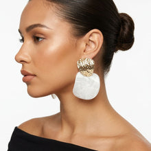 Load image into Gallery viewer, Hammered Gold &amp; White Resin Drop Earrings

