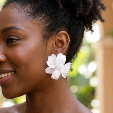 Load image into Gallery viewer, Oversized White Acrylic Petal Flower Stud Earrings
