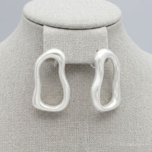 Load image into Gallery viewer, Stud Brushed Matte Silver Wavy Oval Earrings
