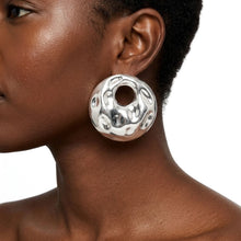 Load image into Gallery viewer, Stud Matte Silver Liquid Metal Disc Earrings

