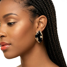 Load image into Gallery viewer, Stud Black and Gold Molten Metal Retro Earrings
