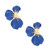 Load image into Gallery viewer, Studs Blue Tropical Bloom Triple Petal Earrings
