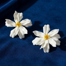Load image into Gallery viewer, Stud Cream Flower Oversized Wavy Petal Earrings
