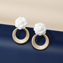 Load image into Gallery viewer, Drop White Rose Felt Petal Ribbed Ring Earrings
