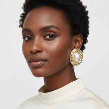 Load image into Gallery viewer, Clip On Organic Gold Oval Cream Pearl Earrings
