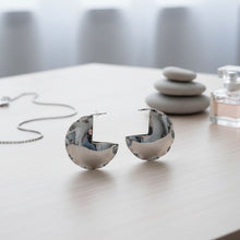 Load image into Gallery viewer, Open Hoop Polished Silver Pinched Metal Earrings

