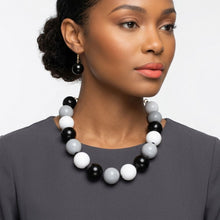 Load image into Gallery viewer, Mod Style Tricolor Black Tone Chunky Bead Necklace
