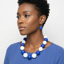 Load image into Gallery viewer, Mod Style Two Tone Blue White Chunky Bead Necklace

