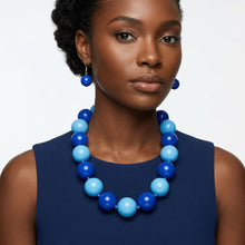 Load image into Gallery viewer, Mod Style Two Tone Blue Chunky Bead Necklace
