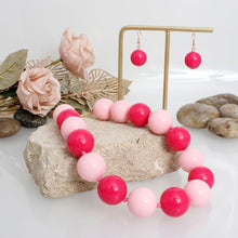 Load image into Gallery viewer, Mod Style Two Tone Pink Chunky Bead Necklace
