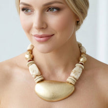 Load image into Gallery viewer, Ivory Bead Sculpted Matte Gold Pendant Necklace

