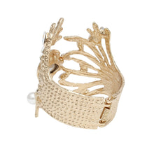 Load image into Gallery viewer, Cuff Aurbo Gold Branched Crystal Pearl Bracelet
