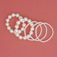 Load image into Gallery viewer, 5 Pcs Cream Pearl Classic Coordinated Bracelet Set
