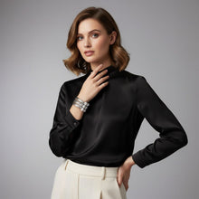 Load image into Gallery viewer, White Pearl Edgy Meets Classy Silver Bracelet
