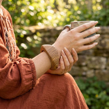 Load image into Gallery viewer, Bangle Light Wood Grain Pointed Edge Bracelet
