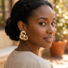 Load image into Gallery viewer, Chunky Gold Interlocking Knot 80s Stud Earrings
