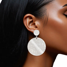 Load image into Gallery viewer, Drop Silver Party Ready Clear Rhinestone Earrings
