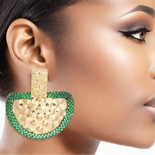 Load image into Gallery viewer, Drop Green Stone Bubbled Gold Semicircle Earrings
