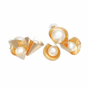 Stud Gold Triple Looped Cream Pearl Earrings