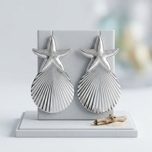 Load image into Gallery viewer, Silver Starfish Ribbed Teardrop XL Stud Earrings
